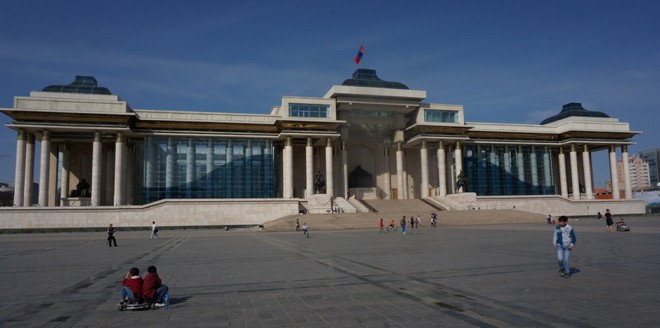 la place Sükhbaatar a oulan bator mongolie